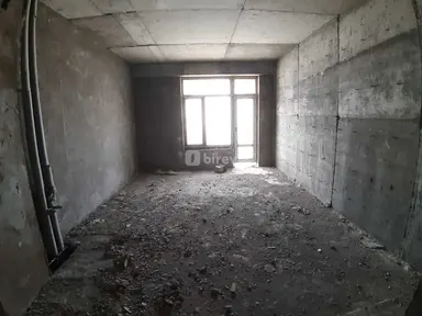 3 otaqlı mənzil, Yasamal q.
