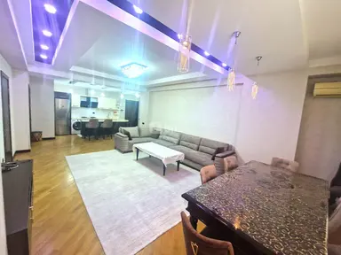 3 otaqlı mənzil, 8-ci kilometr q.
