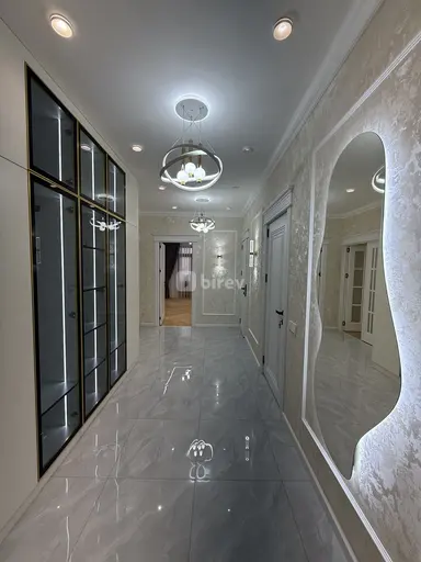 2 otaqlı mənzil, Yasamal rayonu, 8 Noyabr m.