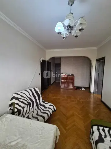 4 otaqlı mənzil, 8-ci mikrorayon
