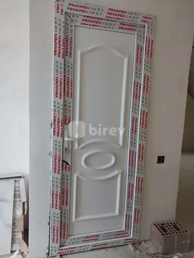 Qapı və pəncərə ustası — iş nümunəsi 1