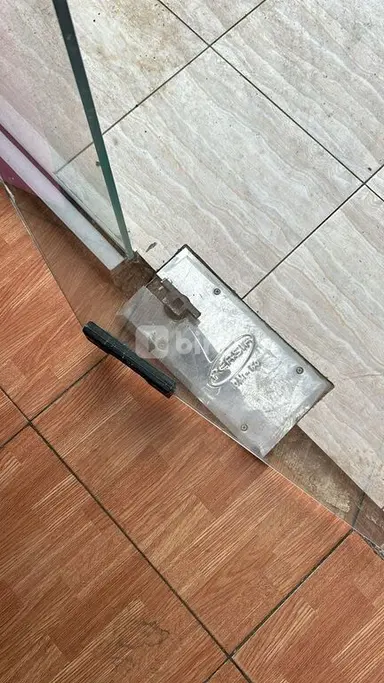 Qapı və pəncərə ustası — iş nümunəsi 2
