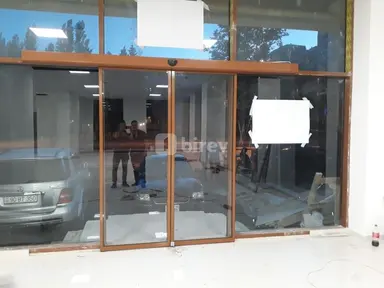 Qapı və pəncərə ustası — iş nümunəsi 18