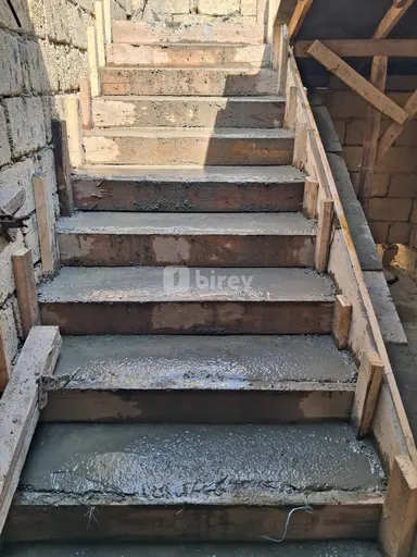 Beton ustası — iş nümunəsi 16