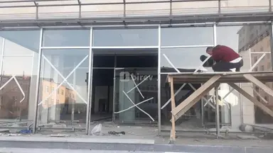 Qapı və pəncərə ustası — iş nümunəsi 4
